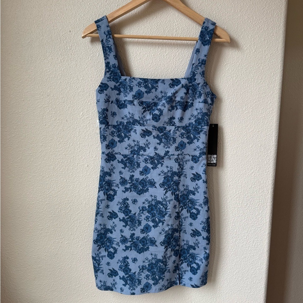 Trixxi ‎ mini dress fitted floral tight